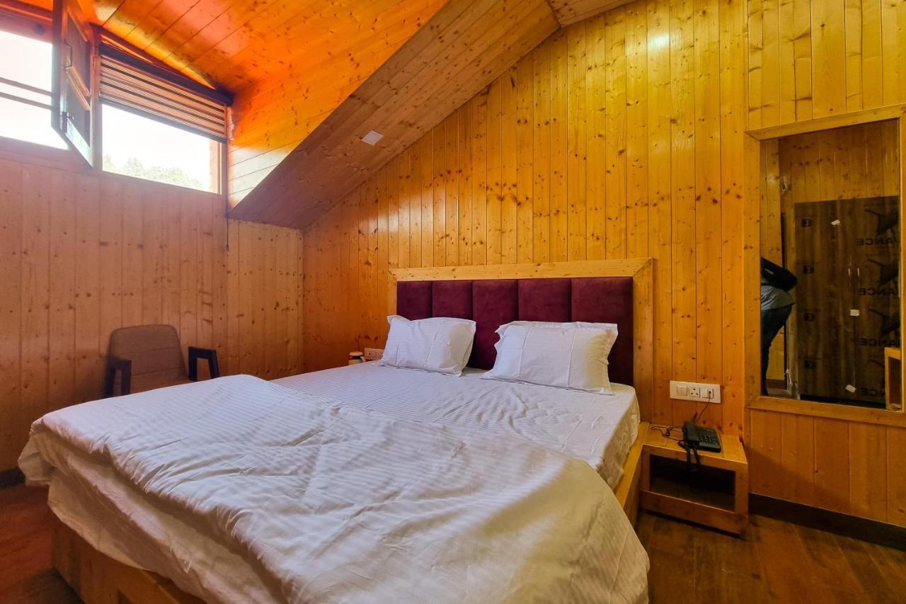 Hotel White Cloud Banikhet Eksteriør billede